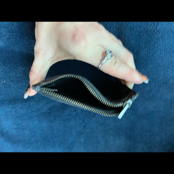 Card holder - Picture 2 of 2